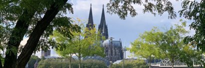 Kölner Dom von Deutz gesehen