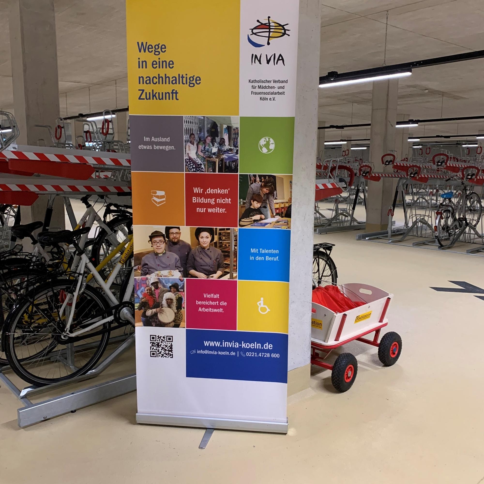 Innensicht Fahrrad-Station Uni Köln